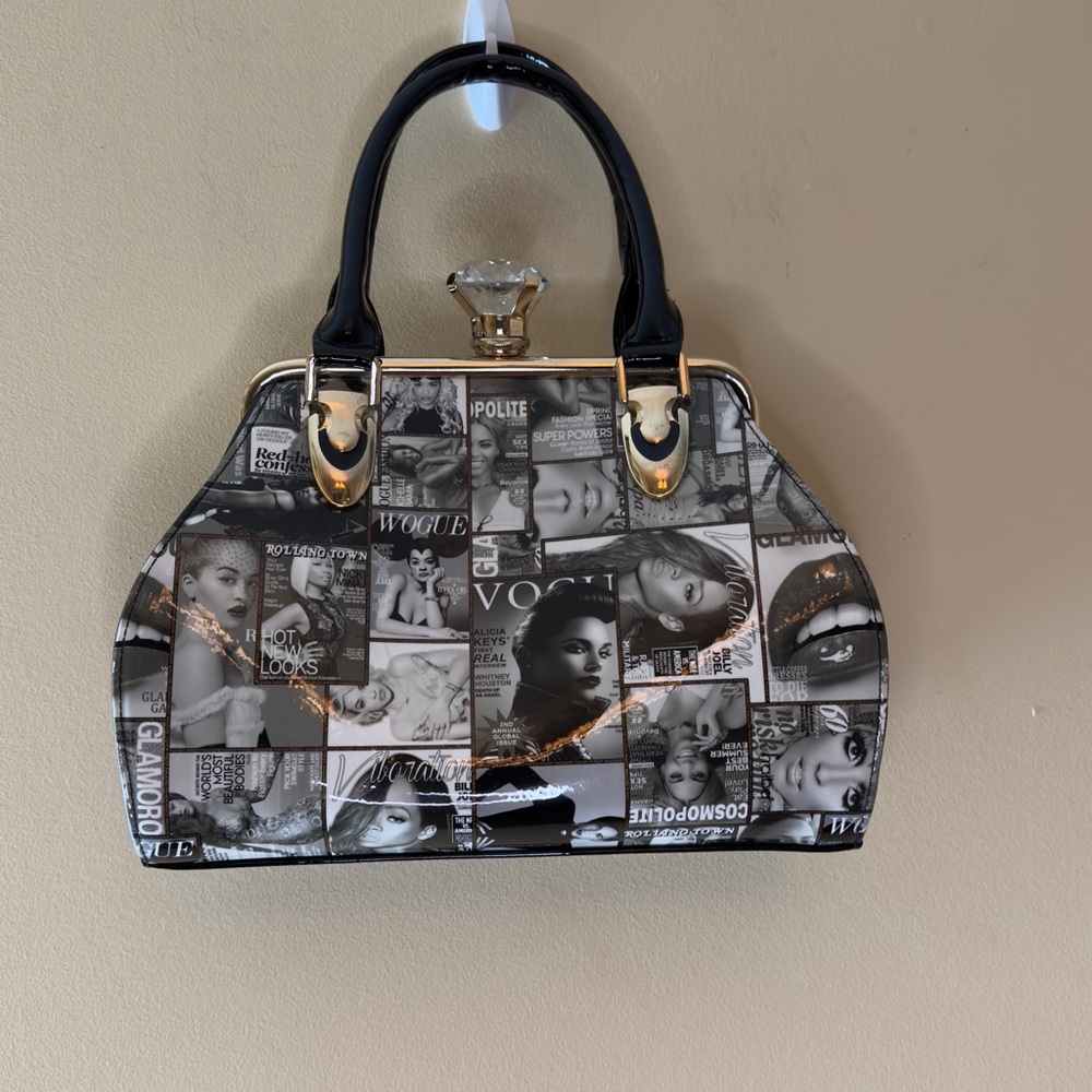 Magazine Bag